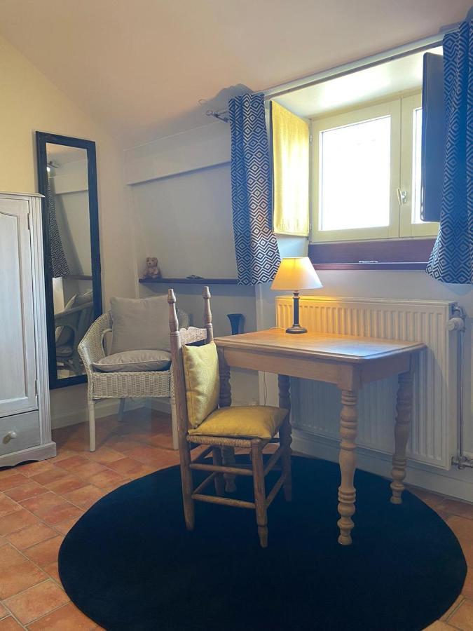 L'Atterrissage Bed & Breakfast Santes ภายนอก รูปภาพ